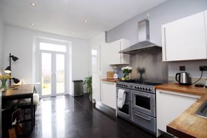 Kitchen/Diner- click for photo gallery